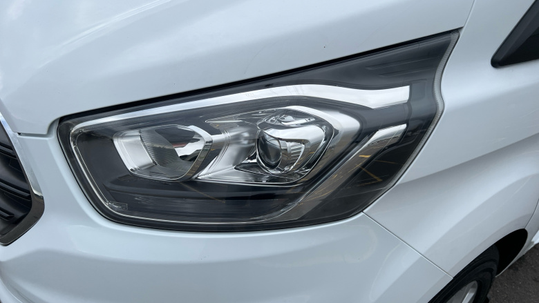 Ford Transit Custom 300 L1 Diesel Fwd 2.0 EcoBlue 130ps Low Roof Limited Van